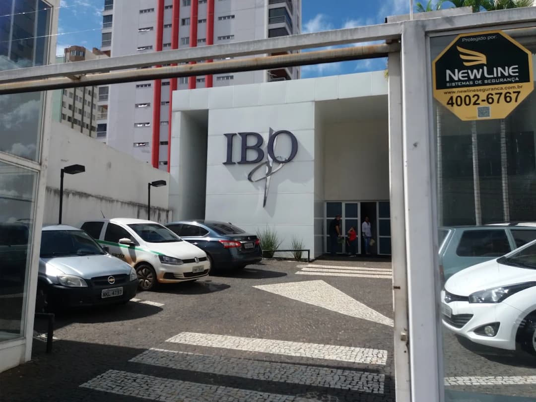 Fachada da Clínica IBO em Goiânia, ajudando na localização do paciente